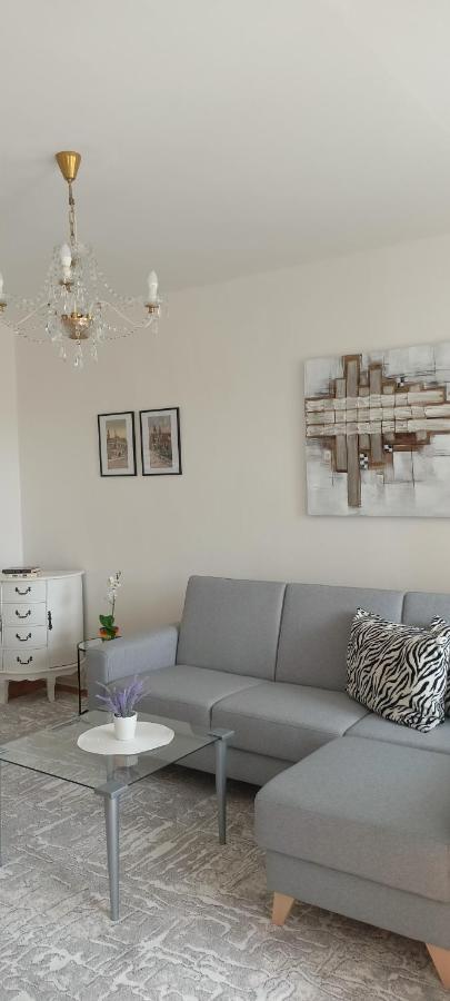 コシツェPrima Apartmanアパートメント エクステリア 写真