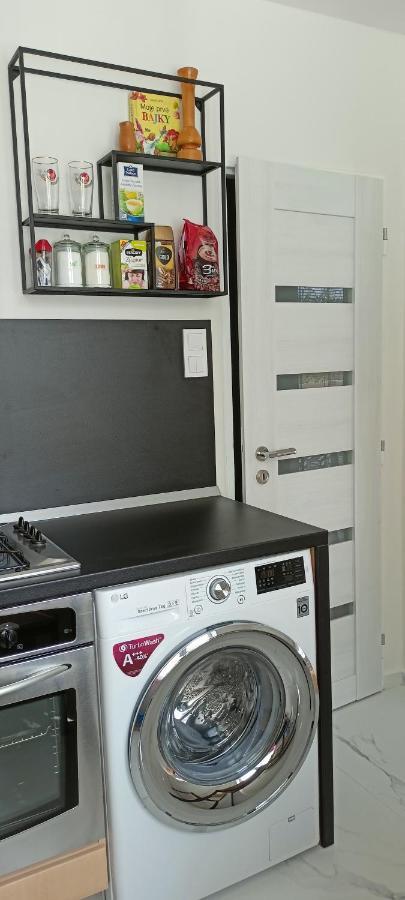 コシツェPrima Apartmanアパートメント エクステリア 写真